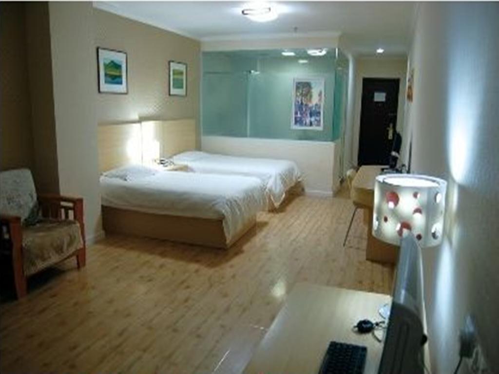 Super 8 Hotel Chengde Imperial Summer Resort Kültér fotó